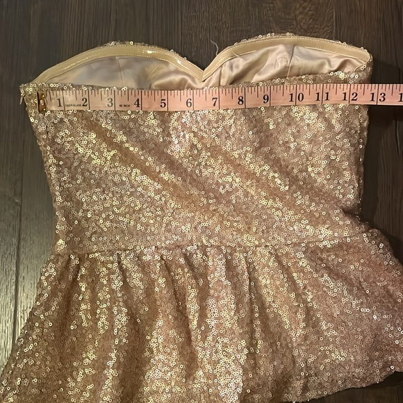 🚨4/$13🚨 Forever 21 Gold Sequence Cors - Picture 7 of 7
